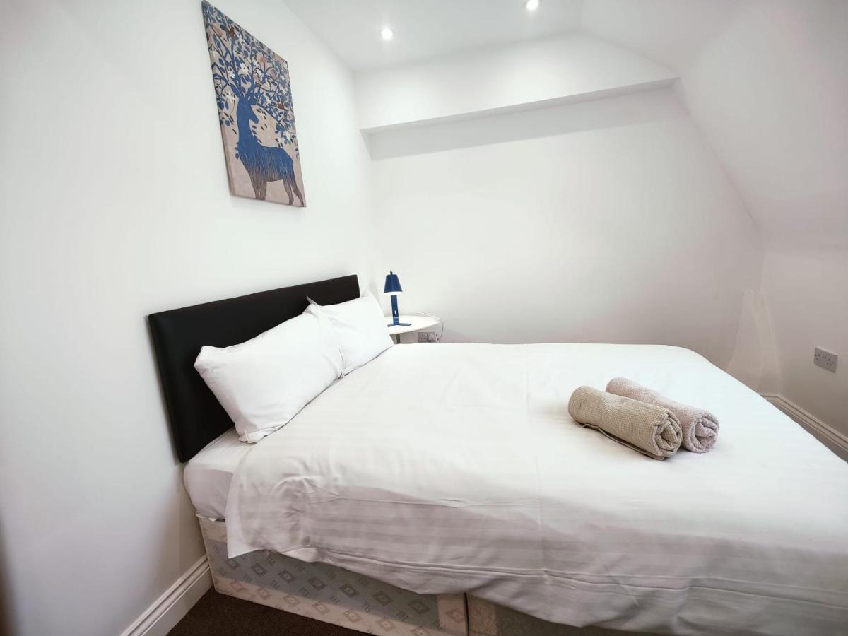 3 Bed Flat Close To Liverpool St & Brick Lane Лондон Экстерьер фото